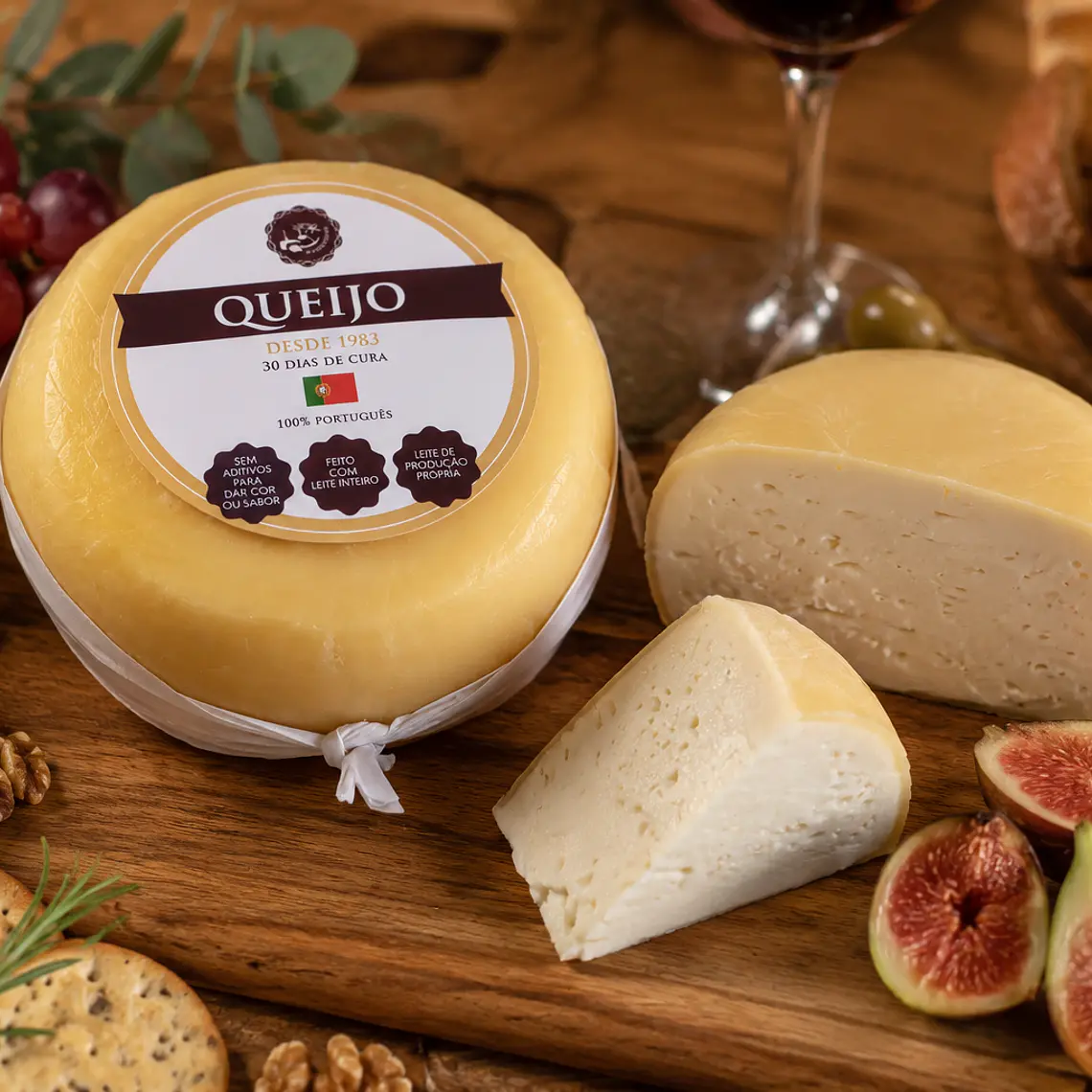 Fromage à pâte molle, affiné pendant 30 jours. 2