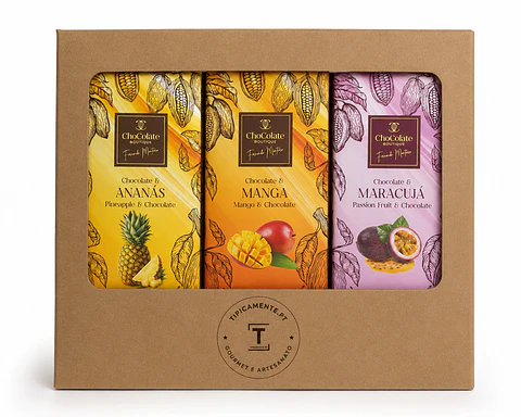 Paquet de chocolats aux saveurs tropicales : ananas, fruit de la passion et mangue.