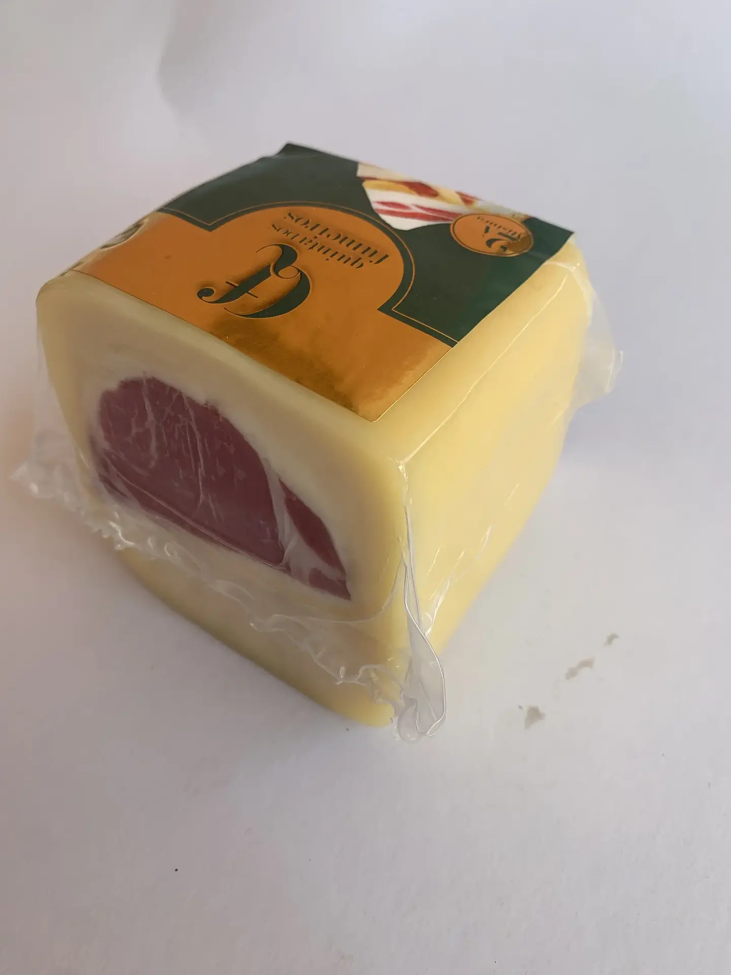 Queso artesanal con cuello 5