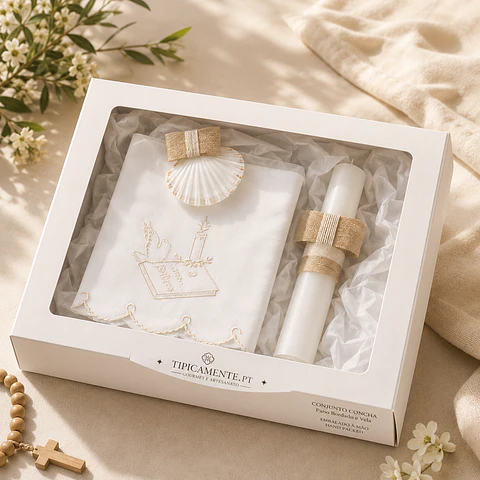Ensemble de baptême – Serviette brodée, coquillage et bougie