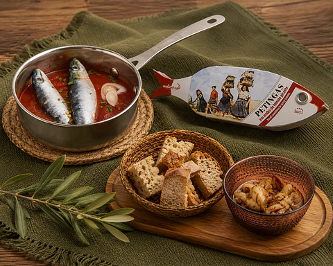 Sardines in spicy tomato sauce in gourmet sauce