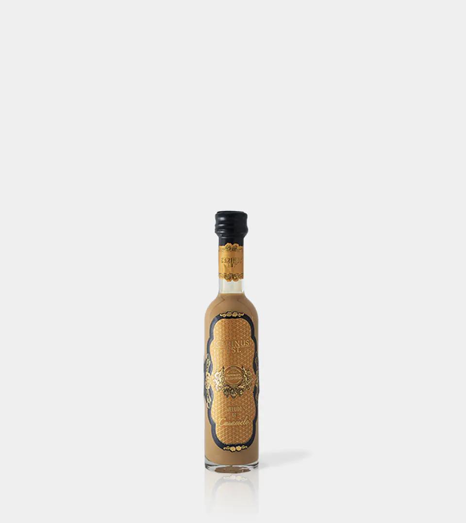 Licor 50ml em caixa de presente com laço 10