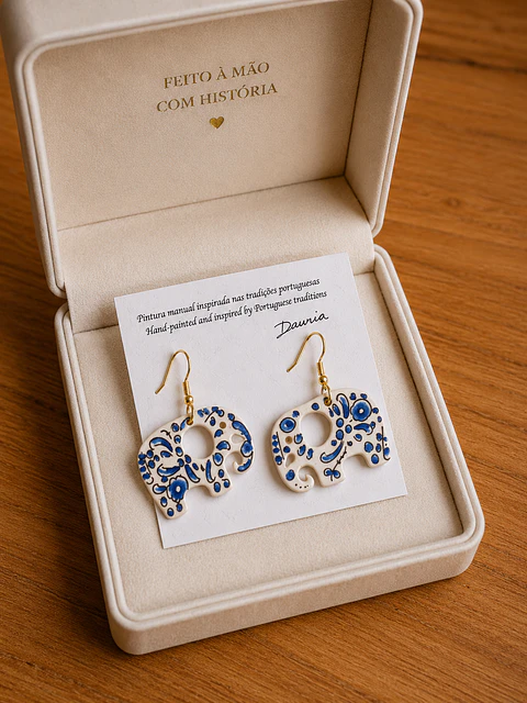 Boucles d'oreilles peintes à la main | éléphant bleu