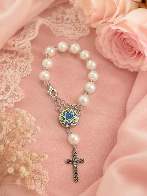 Décennie peinte avec crucifix travaillé | Médaillon coloré