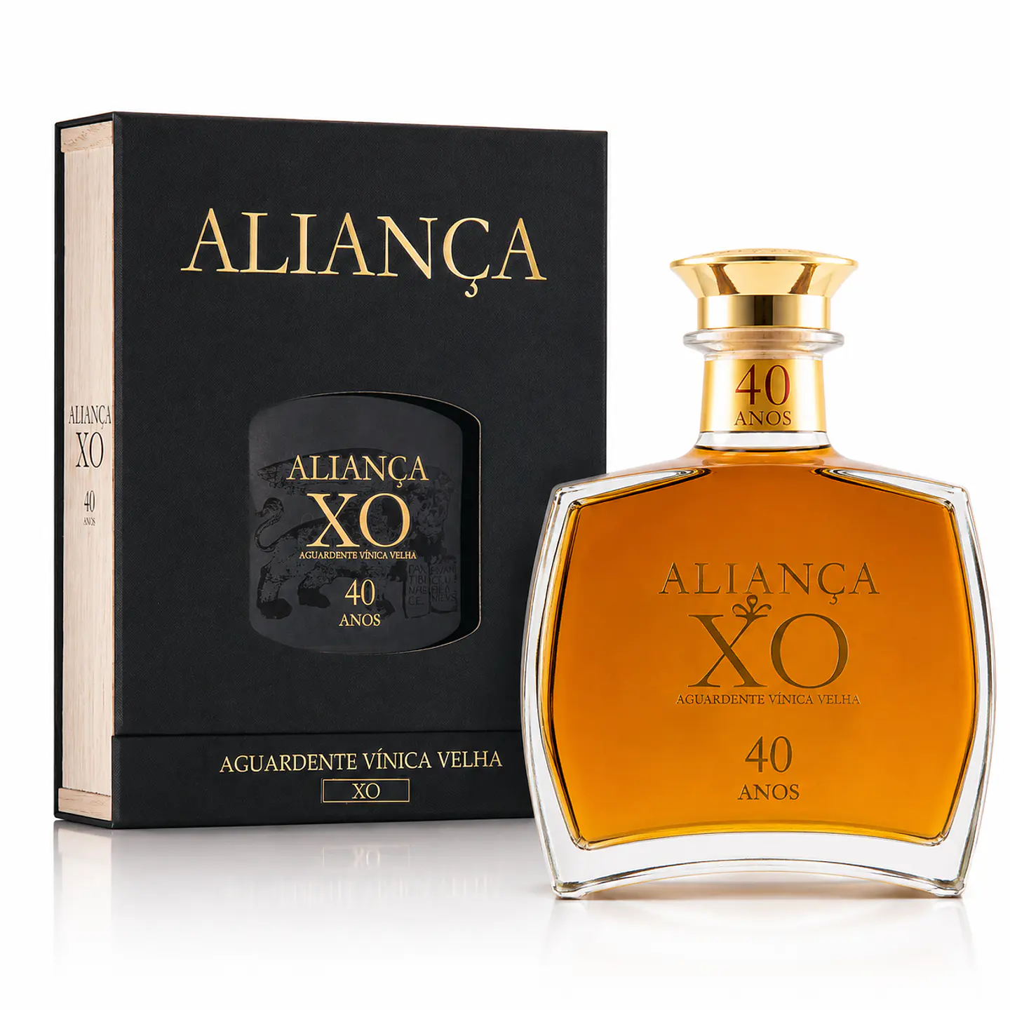 Aguardente Vínica Aliança XO 40 anos 50cl 1