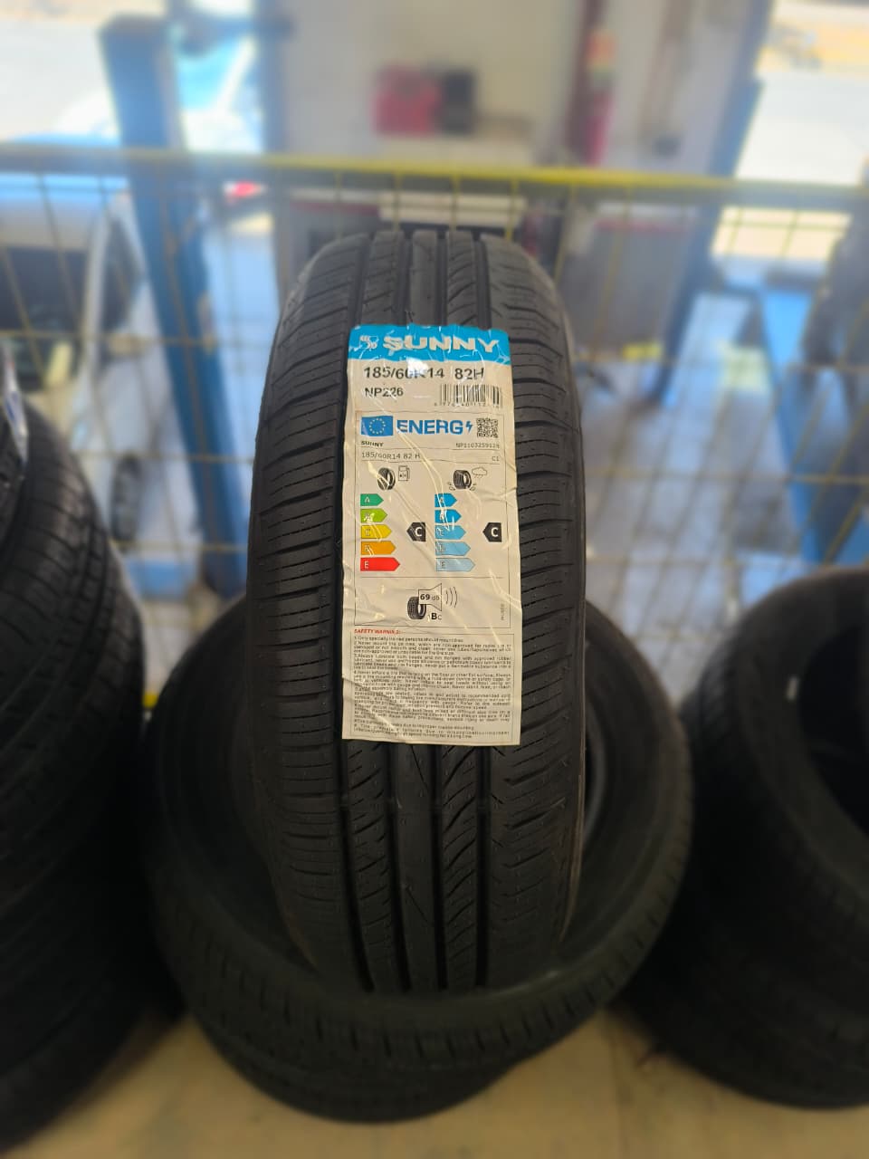 Neumatico 175/70R13 82T SUNNY NP226
