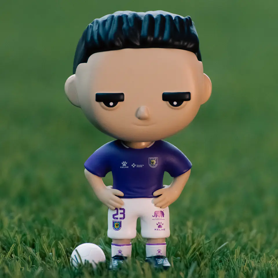 Figura Deportes Concepcion Camiseta Titular #23 – Edición Ascenso Histórico 1