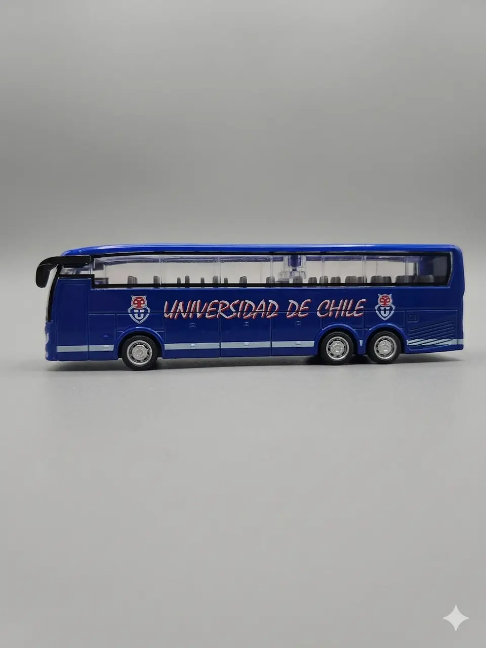 CAJA COMPLETA Bus Universidad de Chile Titoys - Colección Oficial - Juguete Coleccionable Niños 4