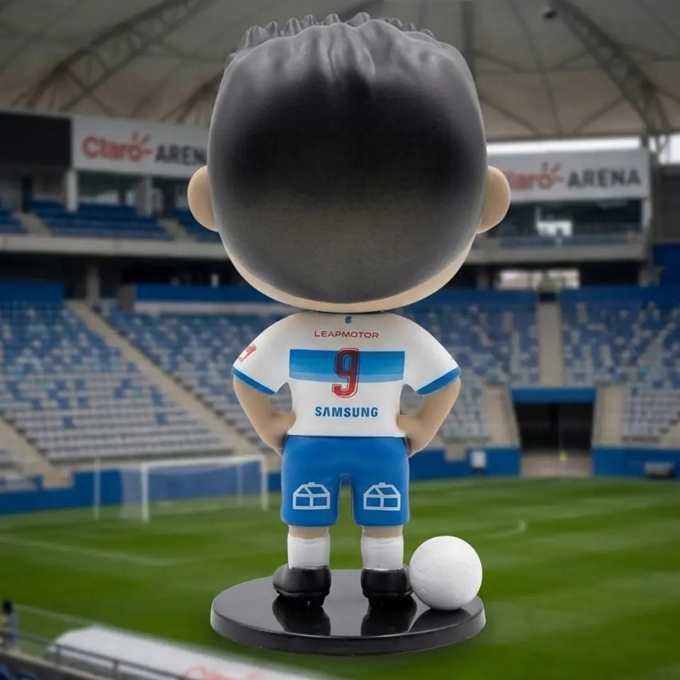 Figura Universidad Católica Camiseta Titular #9 Fernando Zampedri – Edición 2026 2