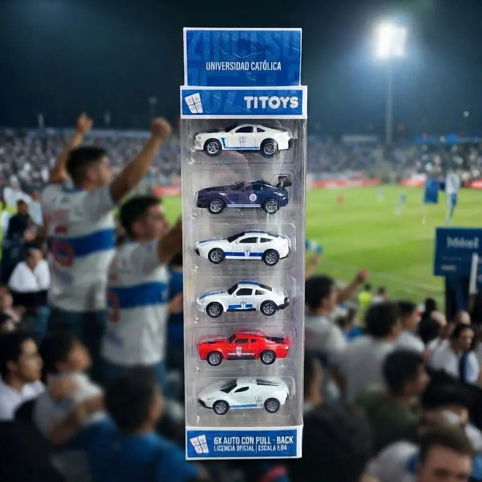 Set 6 Autos de Colección Universidad Católica Escala 1:64 1