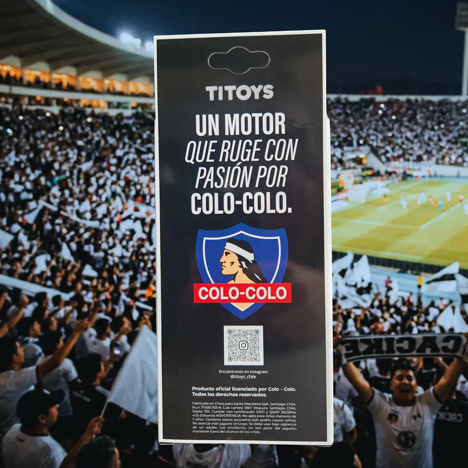 Set 3 Autos de Colección Colo-Colo Escala 1:64 3