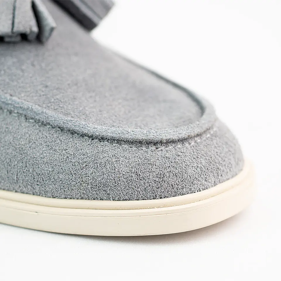 Mocasines para hombre en cuero carnaza - TARTÁN - Color gris 5