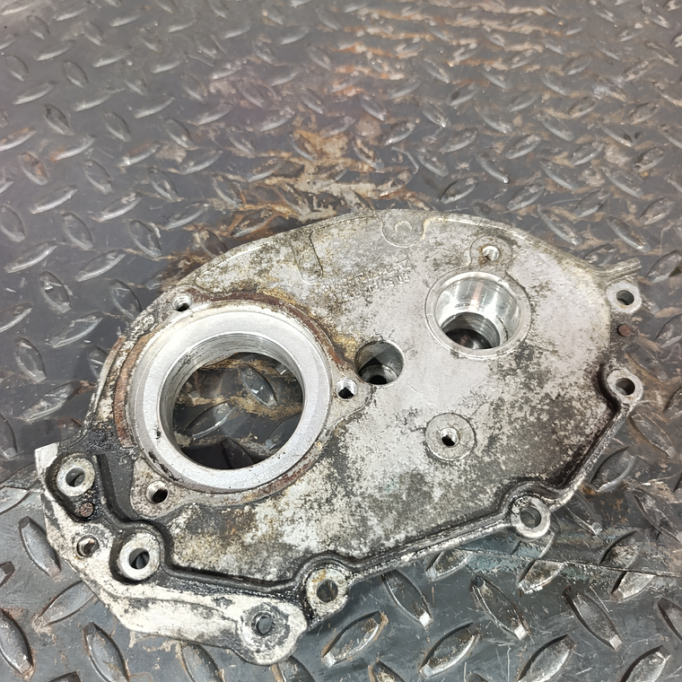 Cache latéral pour culasse Mercedes W168 A 668 016 05 06 1