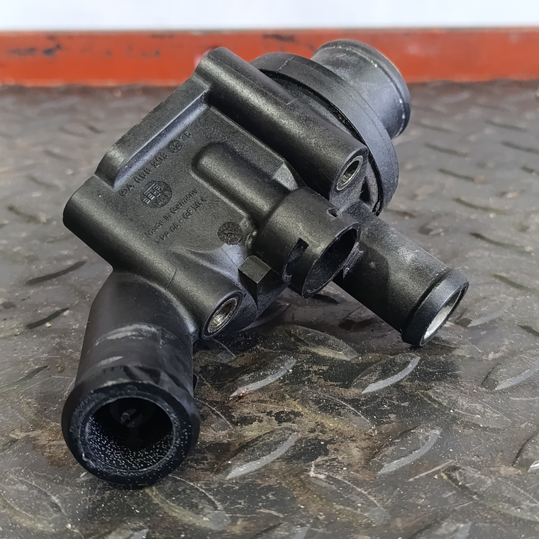 Termostato Mercedes W168 A 668 203 02 75 1