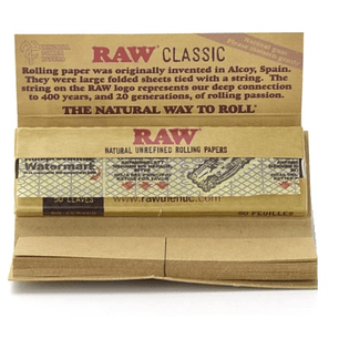 PAPELILLOS RAW CLASSIC CONNOISEUR 1 1/4 + TIPS 50 UNID
