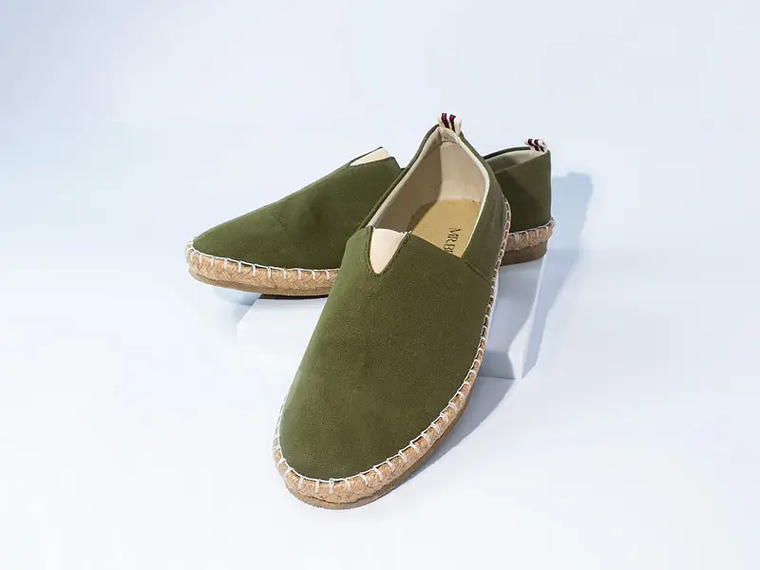 Alpargatas para hombre en Lona de algodón reciclado color verde militar - BRAE 1