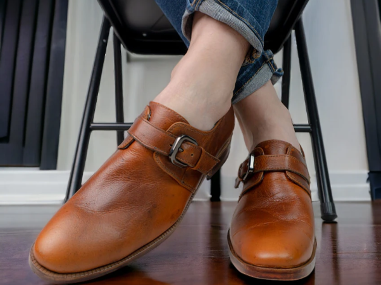 Zapatos para hombre en cuero color miel - MONARCH 3