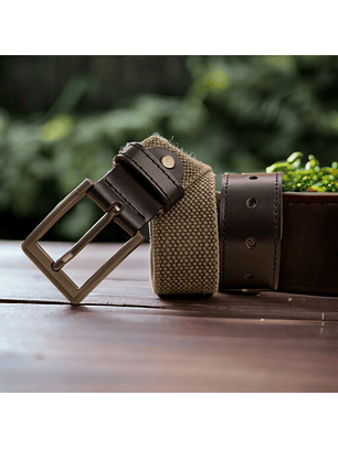 Cinturón para hombre en lona de algodón con puntera en cuero y hebilla mate color verde