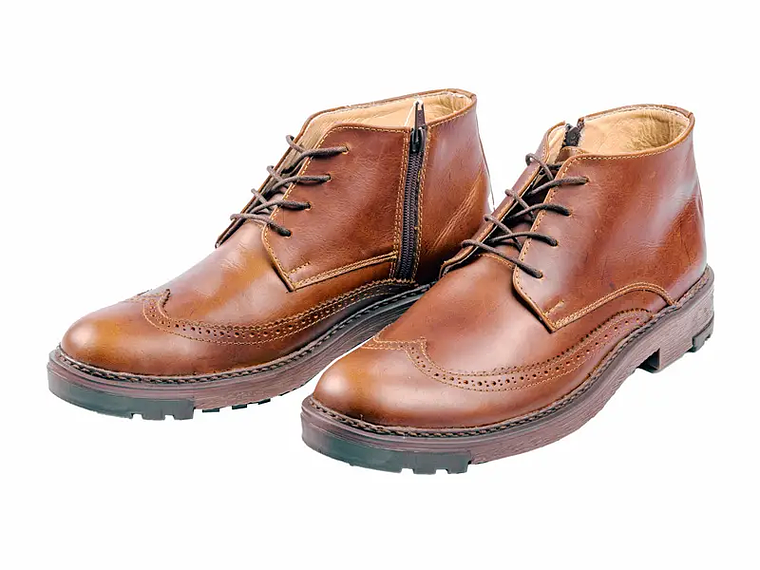 Botas Finn en cuero con cremallera - Color sangria 1