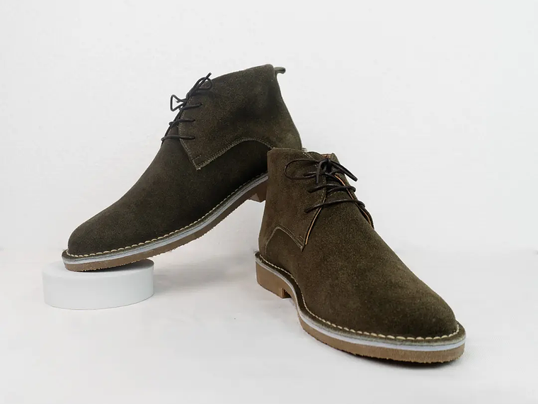 Botas Sticher Ossian en cuero carnaza - Color verde oliva 1