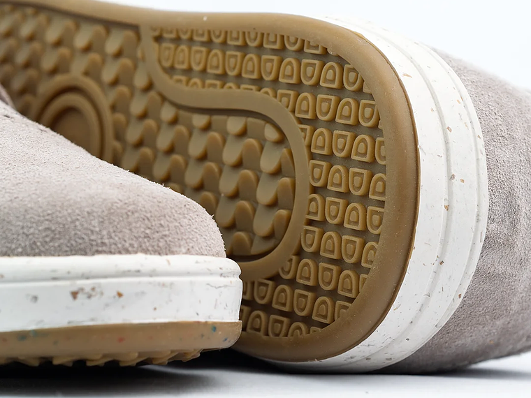 Tenis Lona tipo Brogues en carnaza - Color beige 4