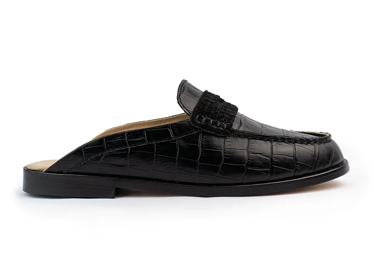 Suecos para mujer tipo mocasine en cuero grabado mujer 1