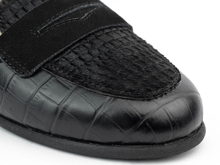 Zapatos mocasines para mujer en cuero grabado 6