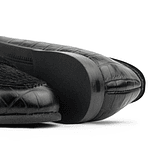 Zapatos mocasines para mujer en cuero grabado