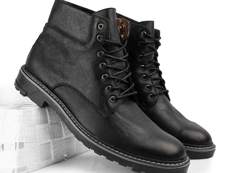 Botas Struan en cuero grabado 2