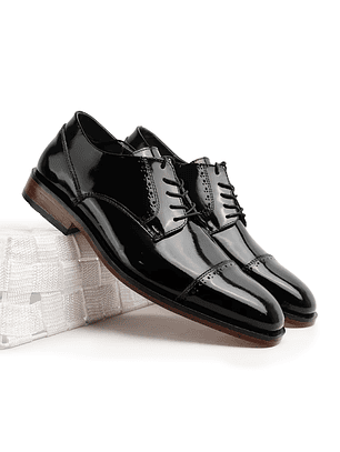 Zapatos Lustren Brogues en cuero Charol