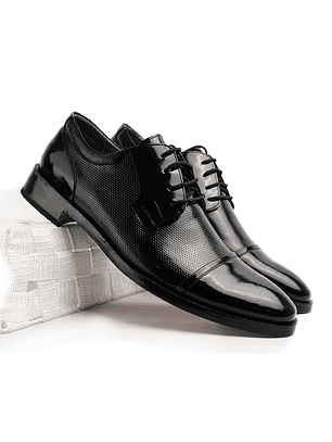 Zapatos Aurum Brogues en cuero charol