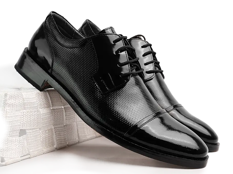 Zapatos Aurum Brogues en cuero charol 2