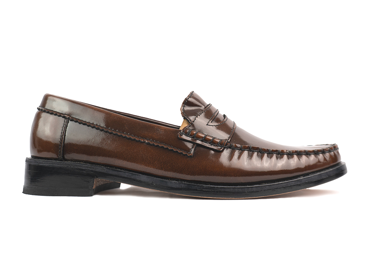 Mocasines Caledonian en charol - Color café 1