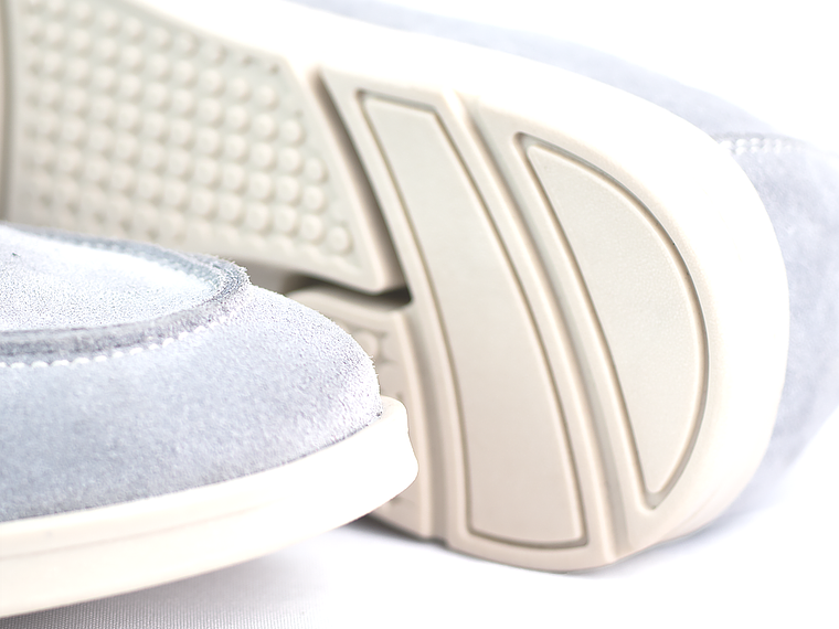 Mocasines para hombre en cuero carnaza - TARTÁN - Color gris 4