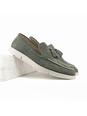 Mocasines para hombre en cuero carnaza - TARTÁN - Color eucalipto