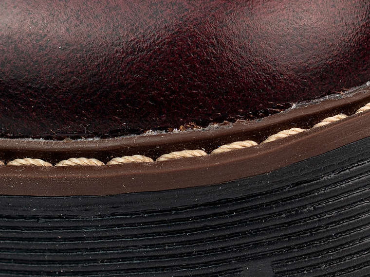 Botas mujer de amarrar en cuero charolado y grabados tipo brogues color vinotinto 6