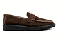 Mocasines para hombre en cuero carnaza - LORNE 𝒮𝒾𝑔𝓃𝒶𝓉𝓊𝓇𝑒 - Color chocolate - Miniatura 1