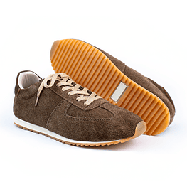 Tenis para mujer en cuero carnaza color chocolate - INVE