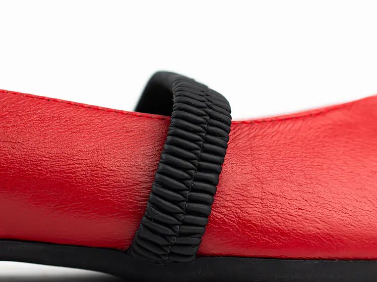Bailarinas para mujer en cuero liso con elástico – LIRIA - Color Rojo  4