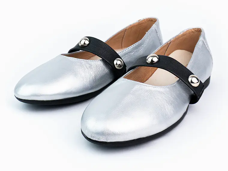 Bailarinas para mujer en cuero liso con taches – LIRIA - Color silver 2