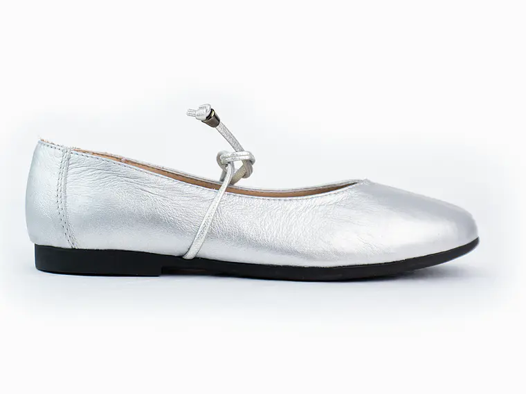 Bailarinas para mujer en cuero liso con cordón – LIRIA - Color Silver 1