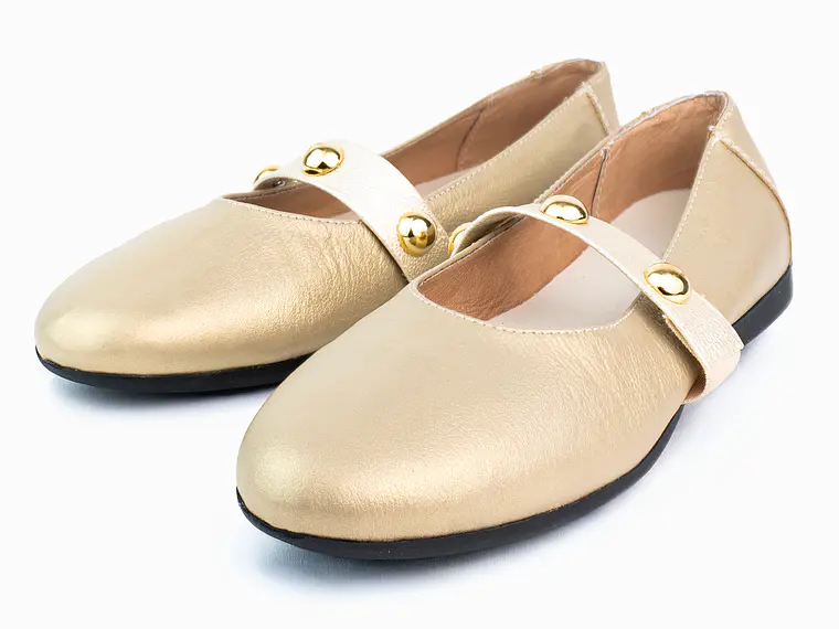 Bailarinas para mujer en cuero liso con taches – LIRIA - Color Dorada-  3