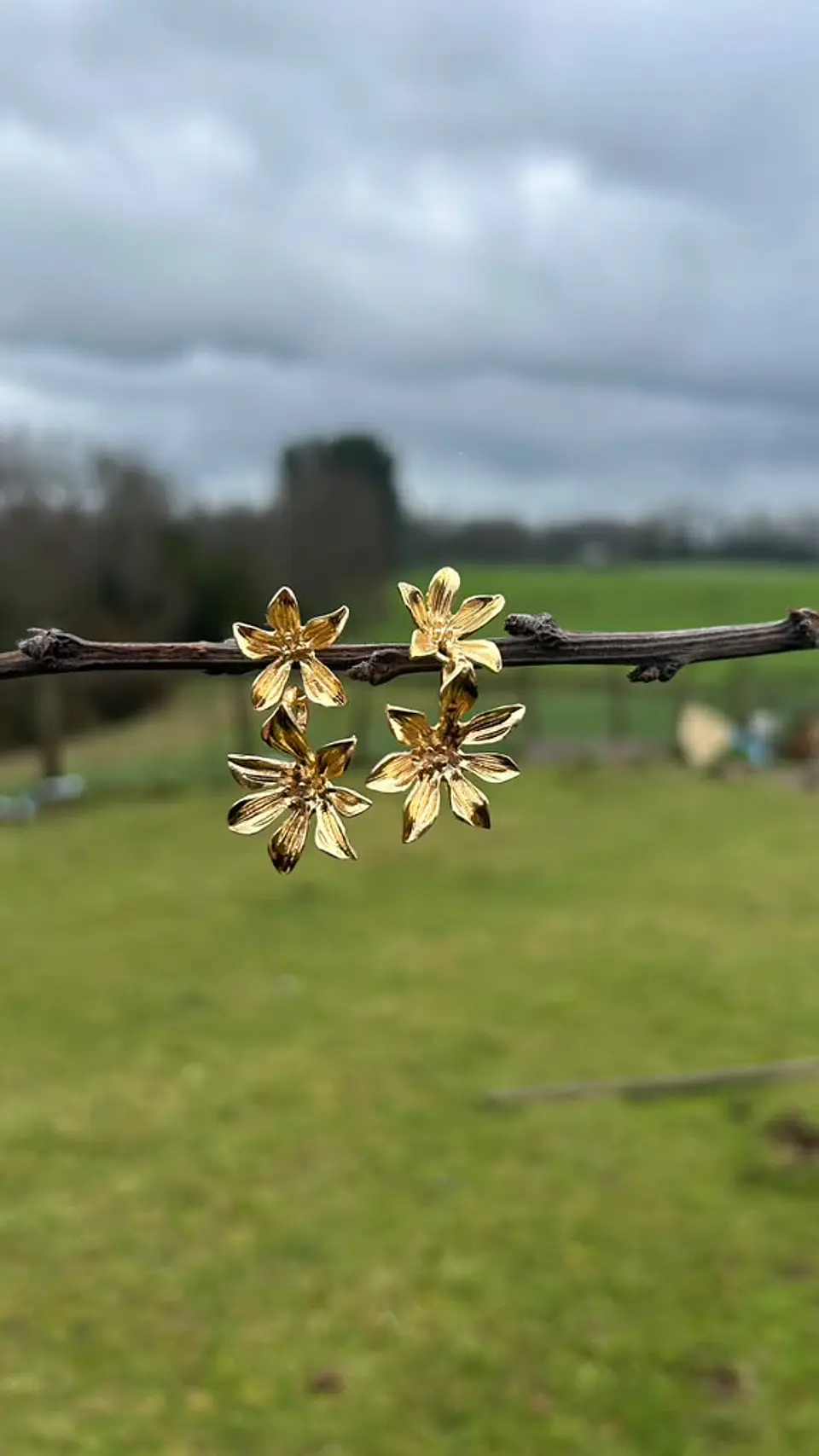 Aros Flor Dorado 1