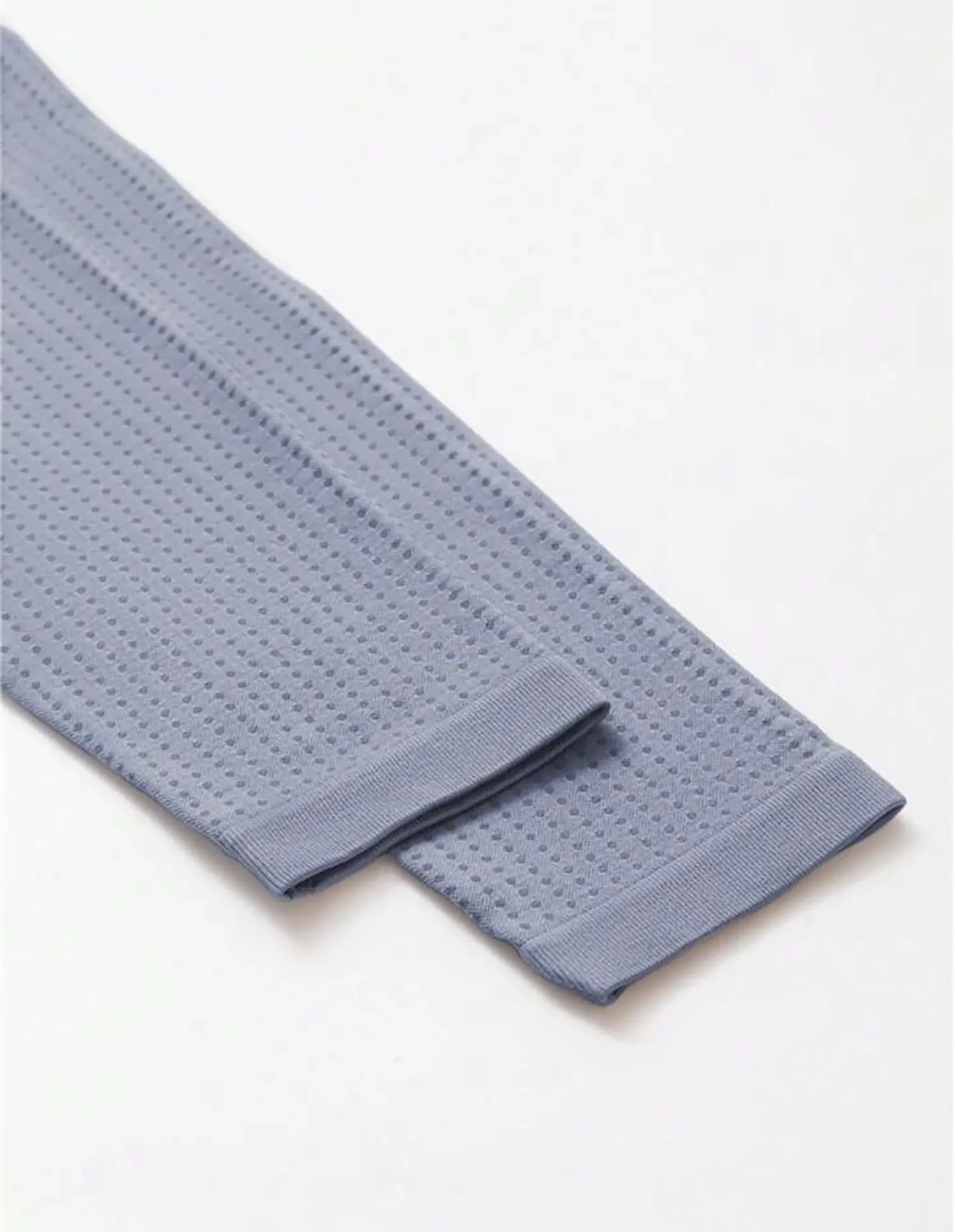 1 CALZA PUSH UP SIN TRANSPARENCIA  4