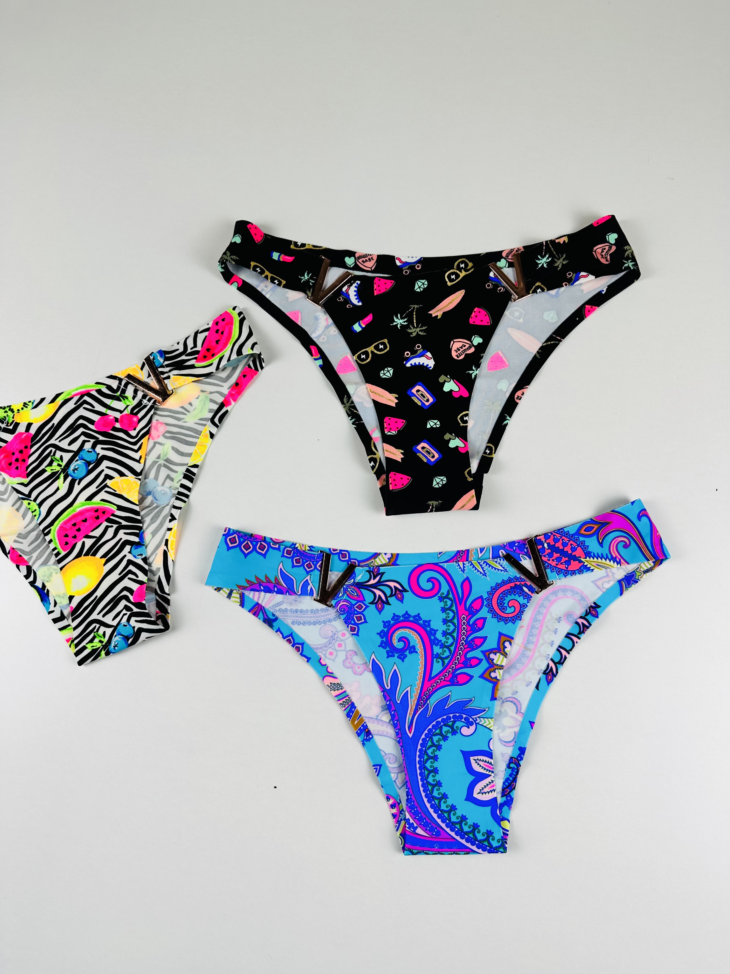 3 CALZON BIKINI MICROFIBRA INVISIBLE ESTAMPADO #220
