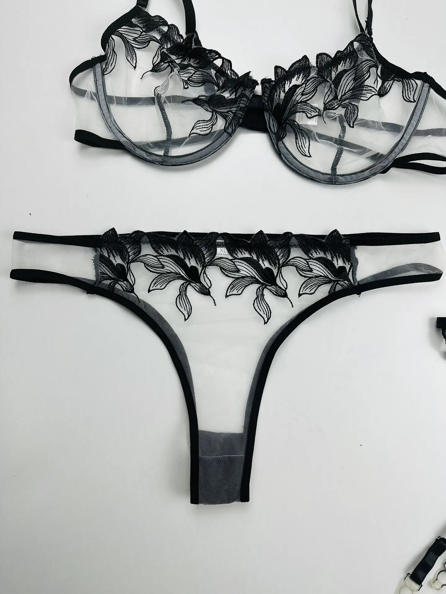 CONJUNTO SEXY 3 PIEZAS MALLA TRANSPARENTE ENCAJE DE FLOR  7