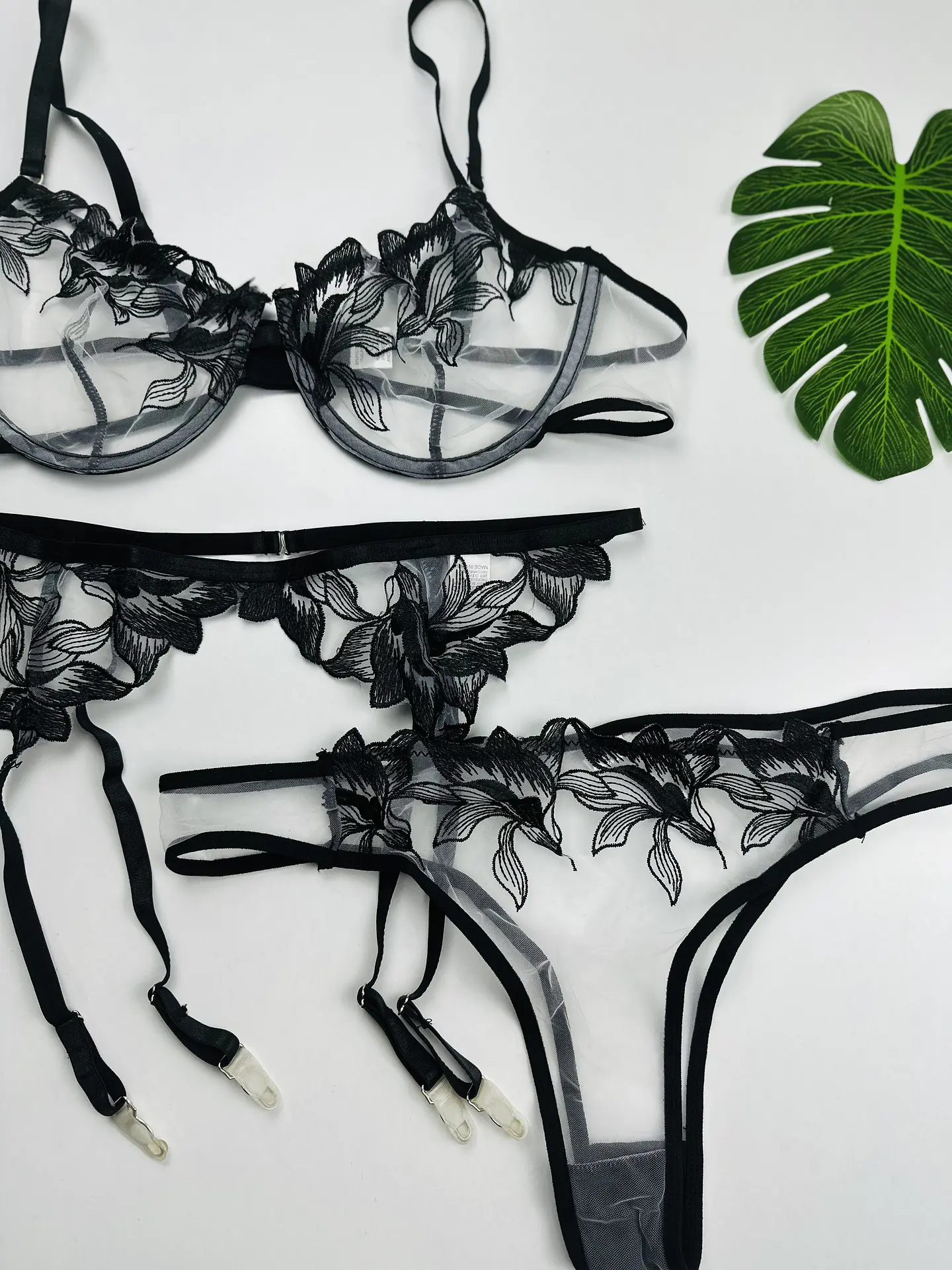 CONJUNTO SEXY 3 PIEZAS MALLA TRANSPARENTE ENCAJE DE FLOR  10