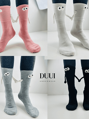 1 PAR DE CALCETINES DIVERTIDOS ( MANITOS ) 