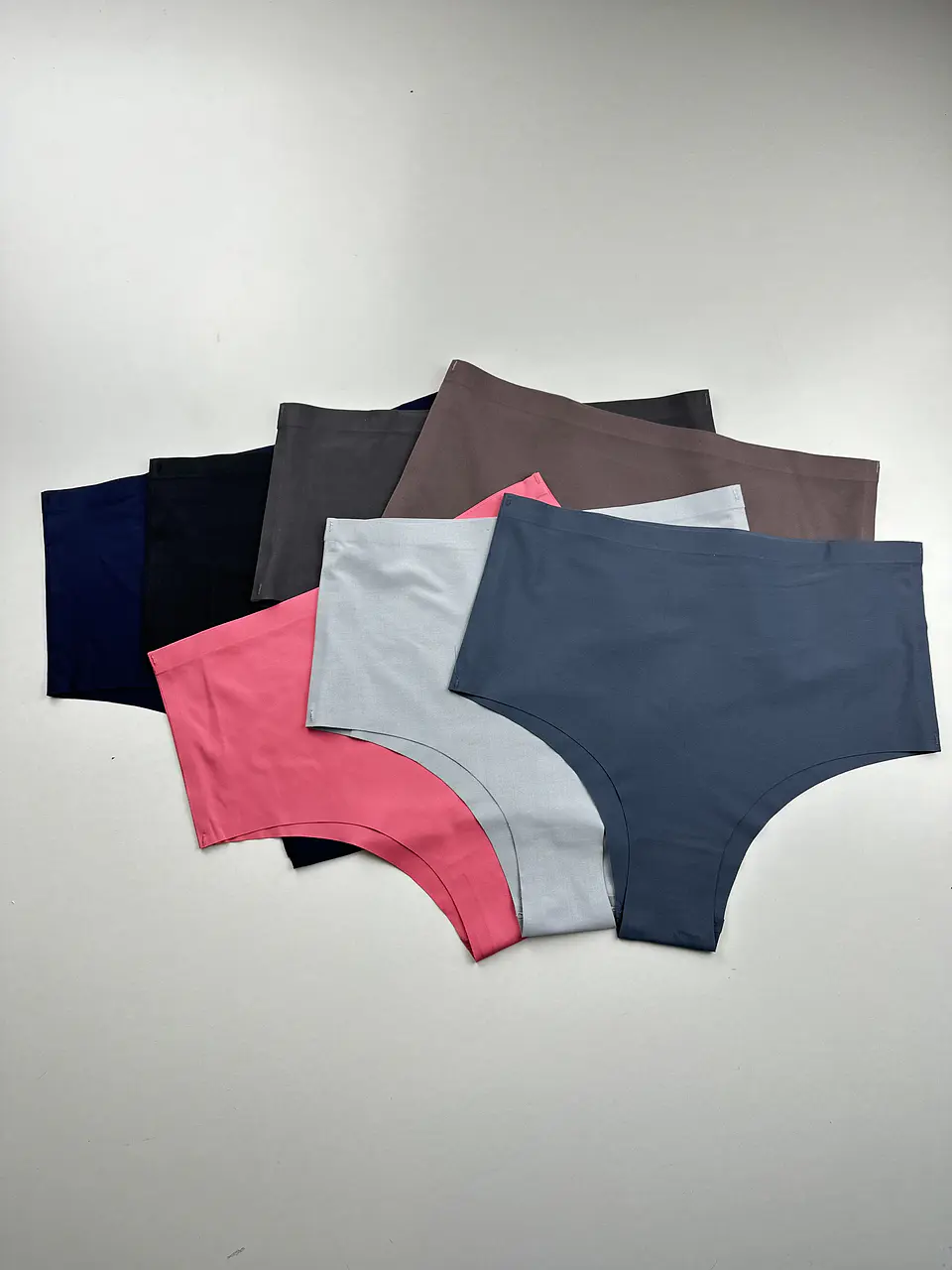 6 CALZON BIKINI TIRO ALTO INVISIBLE #013 7