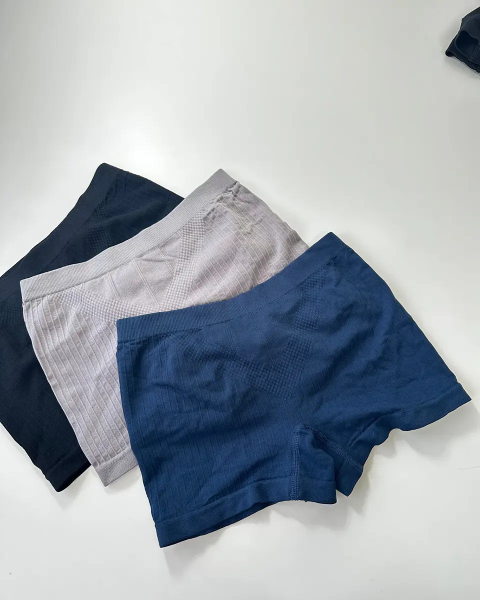 5 PANTALETA DE MICROFIBRA SUPER EXPANDIBLE #801 2